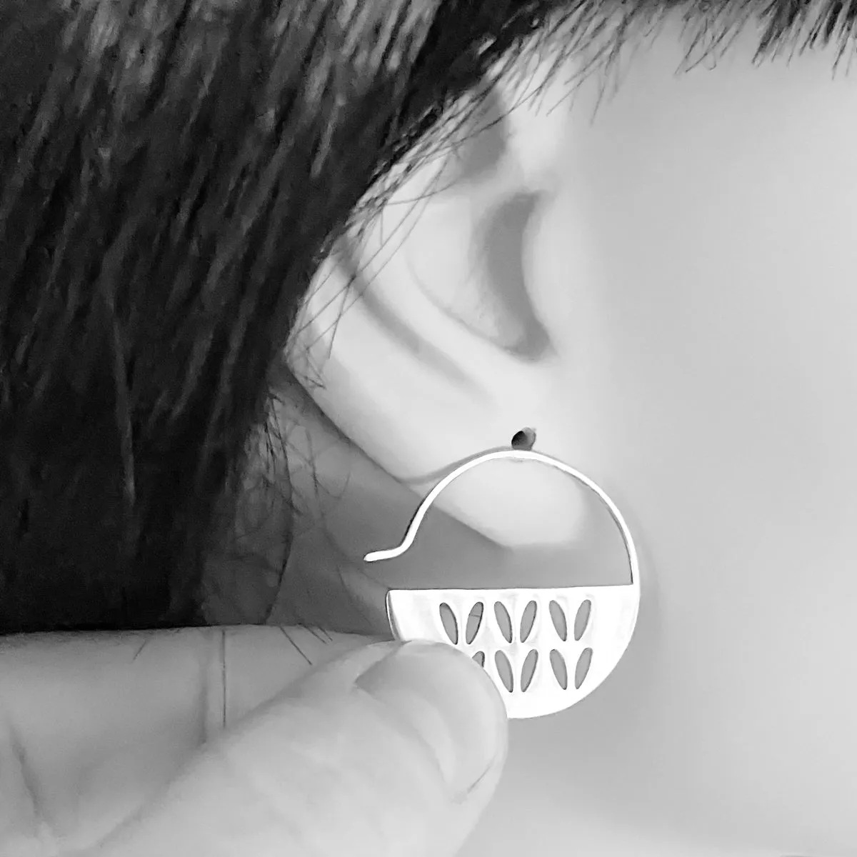 Sterling Silver In The Round Stockinette Stitch Motif Earrings