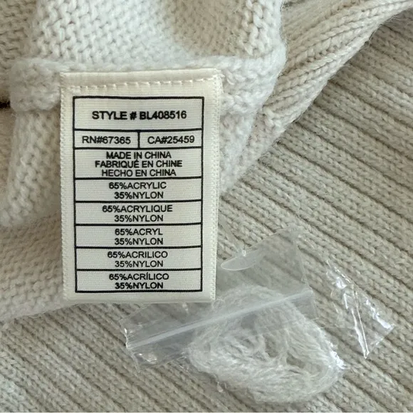 Steve Madden‎ Cream Sweater Dress