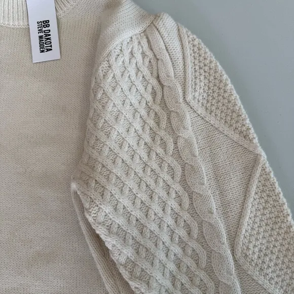 Steve Madden‎ Cream Sweater Dress