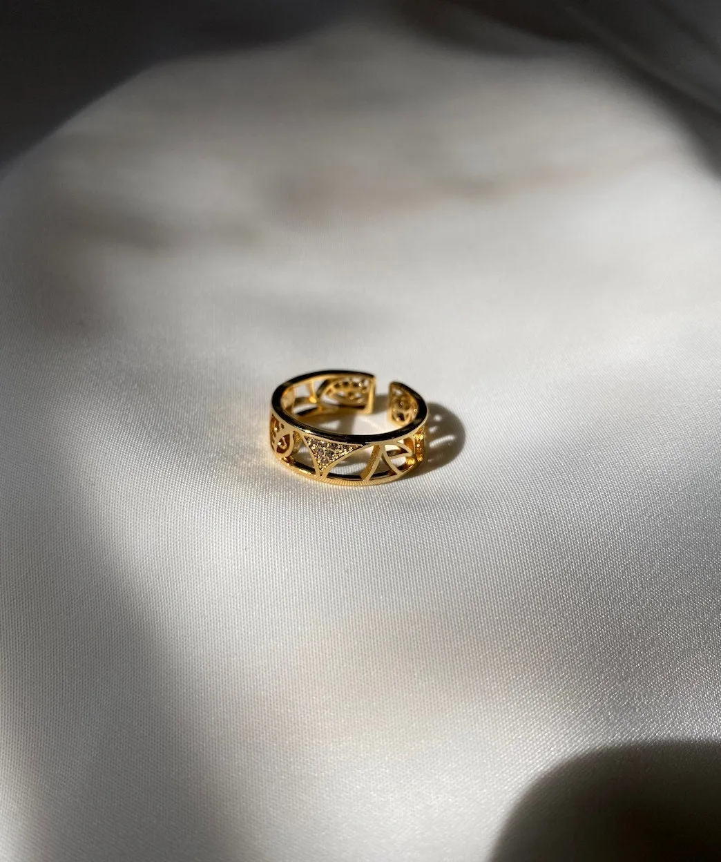 Textured Hollow Ring