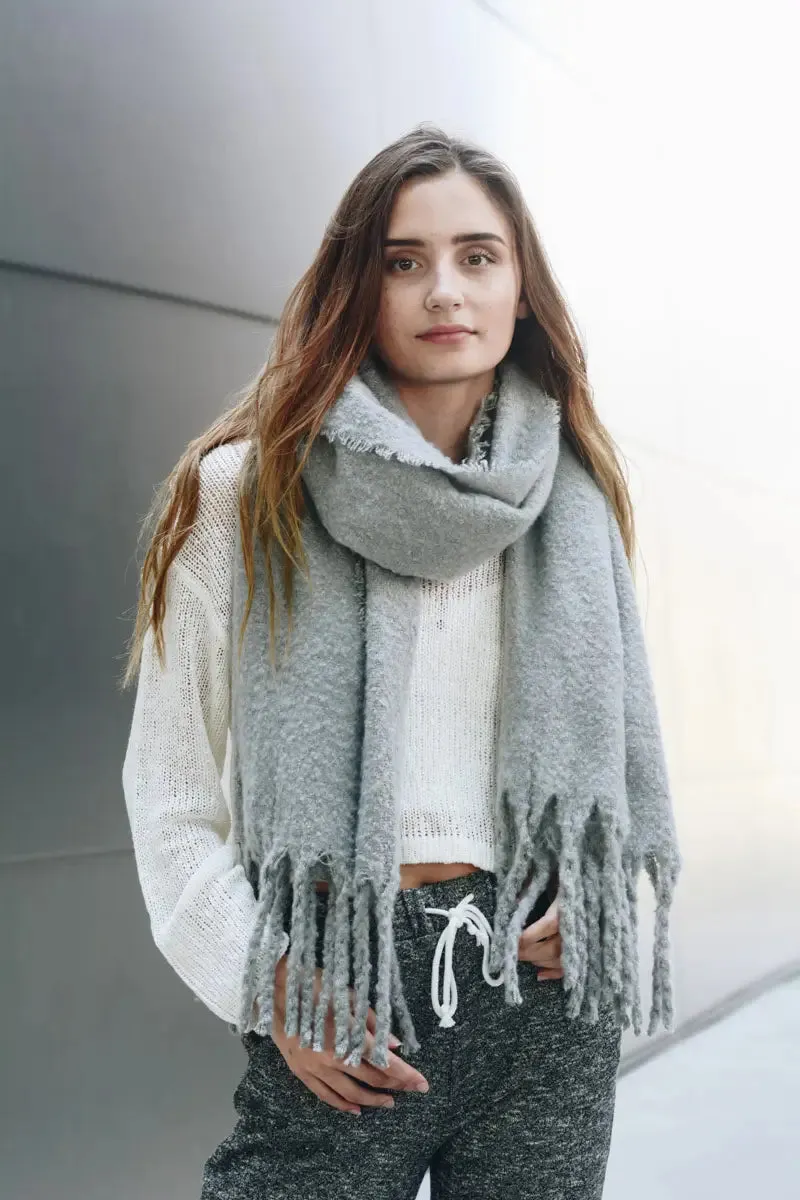 Tilly Tassle Scarf Gray