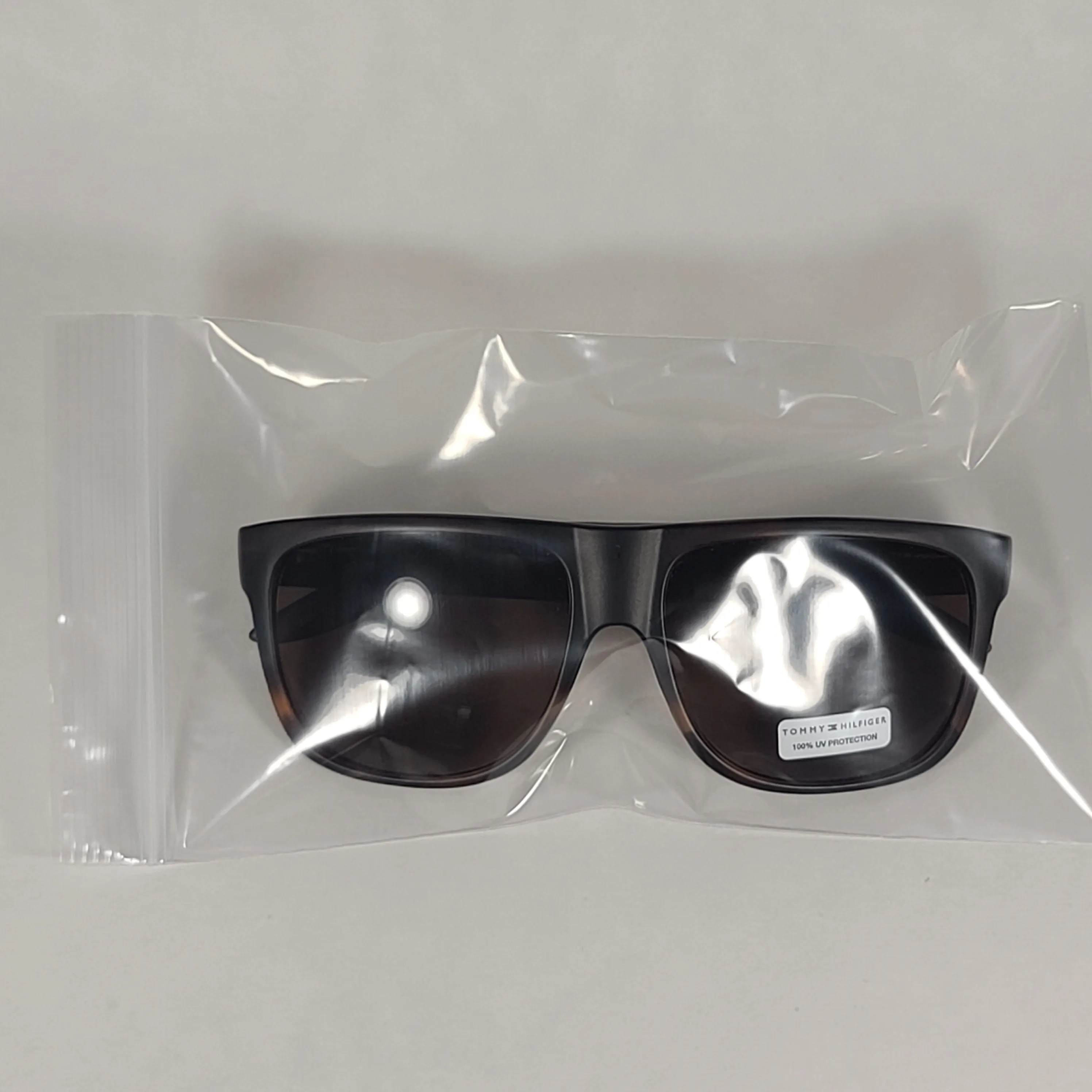 Tommy Hilfiger "Tanner" Square Sunglasses Brown Tort Havana Brown Lens MP OM302