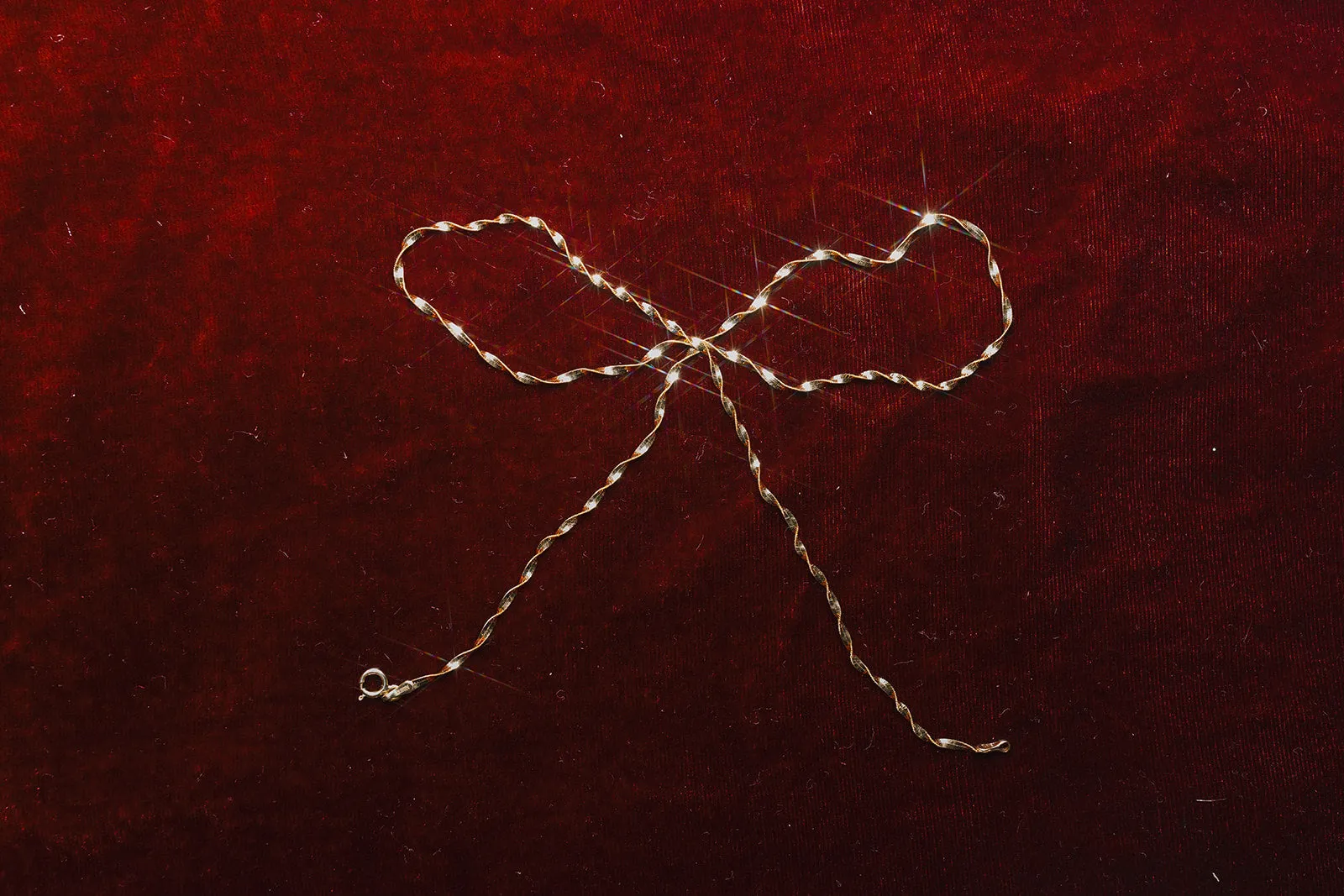 Twisted Herringbone Chain