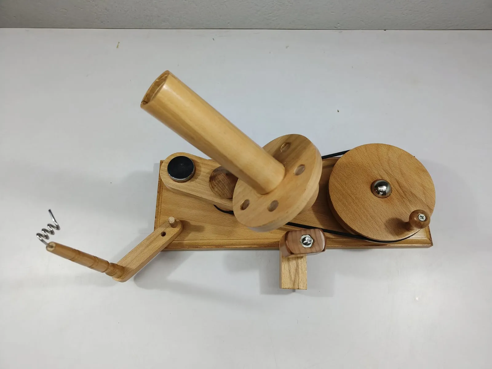 Yarn Balls Swift Winder - LB