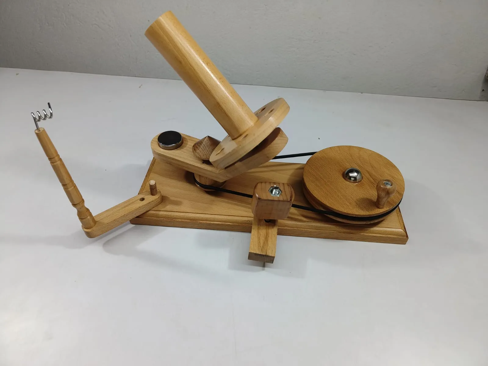 Yarn Balls Swift Winder - LB