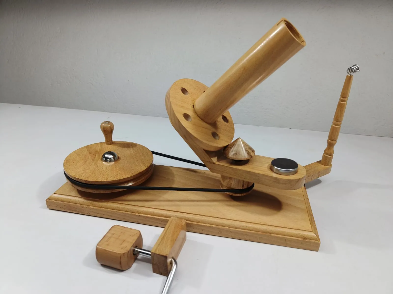 Yarn Balls Swift Winder - LB