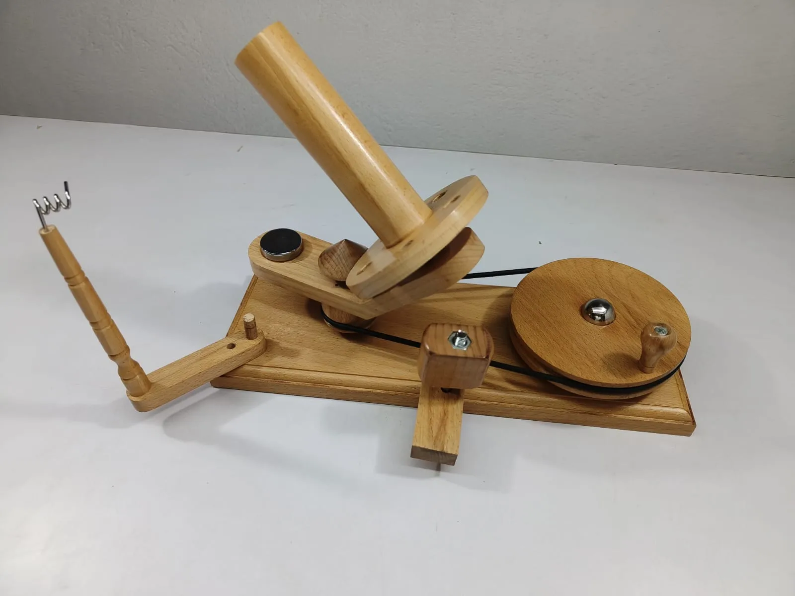 Yarn Balls Swift Winder - LB