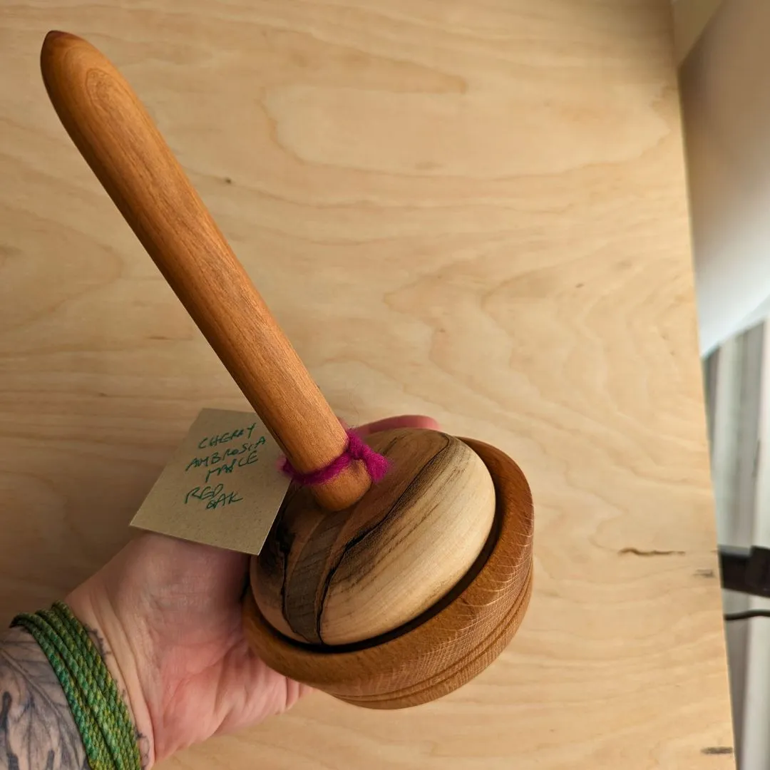 Yarn Holder